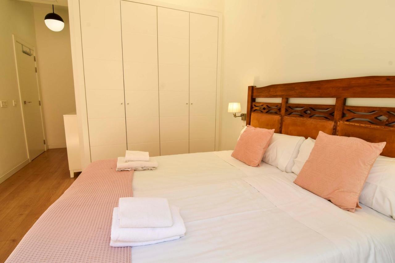 Letmalaga Plaza Del Teatro Premium Leilighet Eksteriør bilde