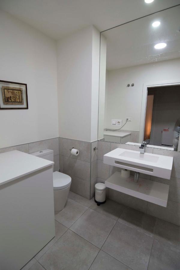 Letmalaga Plaza Del Teatro Premium Leilighet Eksteriør bilde