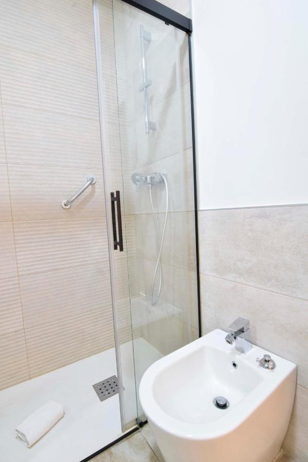 Letmalaga Plaza Del Teatro Premium Leilighet Eksteriør bilde