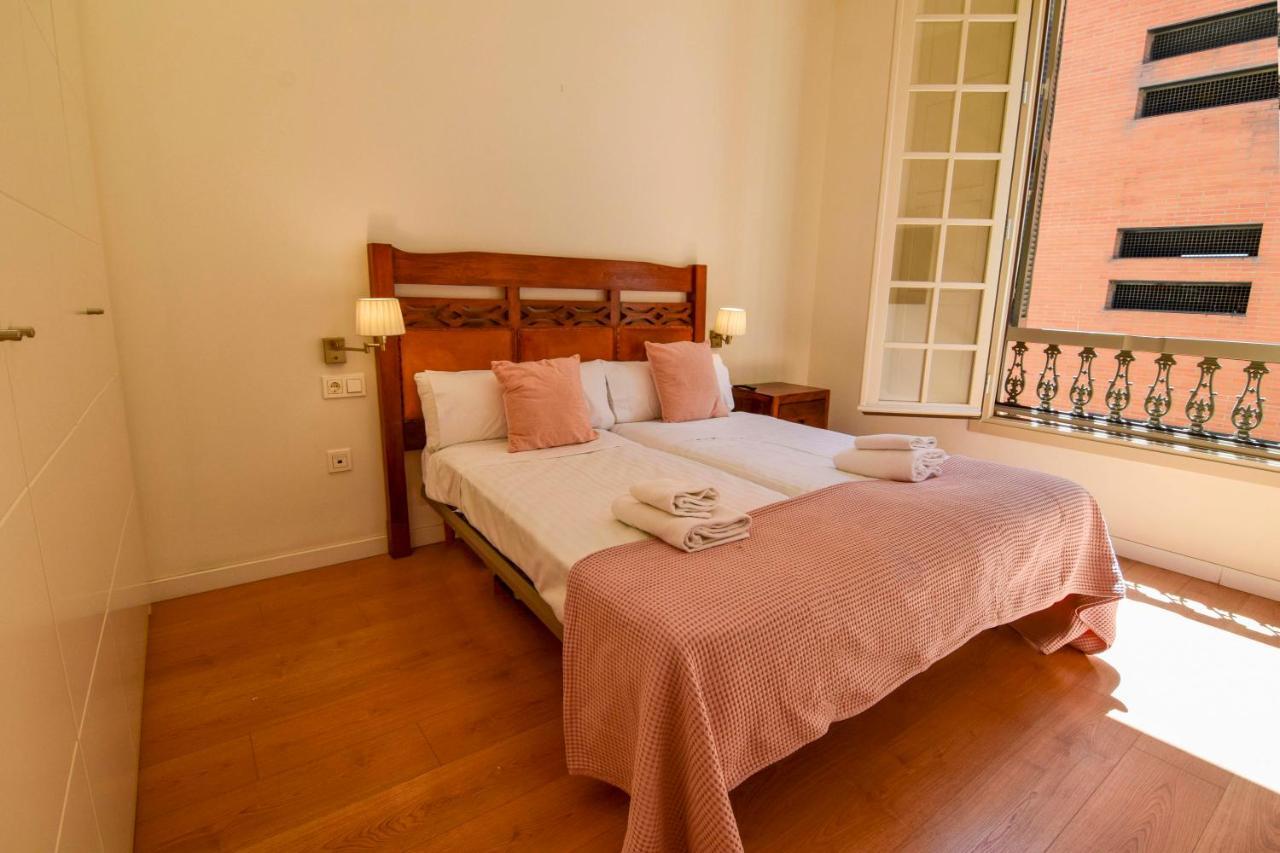Letmalaga Plaza Del Teatro Premium Leilighet Eksteriør bilde